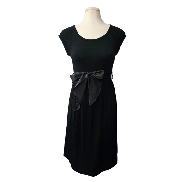 Maternal America Dresses & Skirts - MATERNAL AMERICA Black Cap Sleeve Ribbon Bow Maternity Nursing Dress Small
